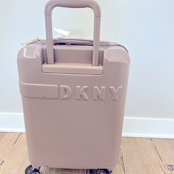 DKNYC Bags Dkny Rapture 2 Hardside Carryon Spinner Suitcase Luggage